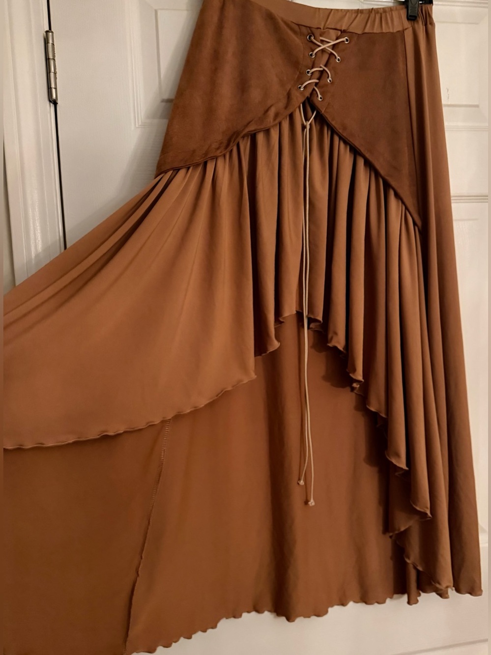 NWOT Boho/Gypsy/Costume High-Low Lace-Up Brown Maxi Skirt. 28” waist. Stretchy.